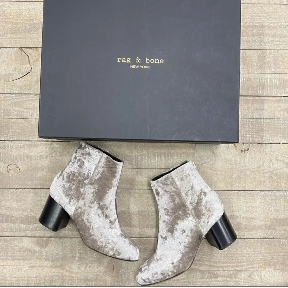 NIB rag & bone Drea Booties in Dove Velvet Size 6.5